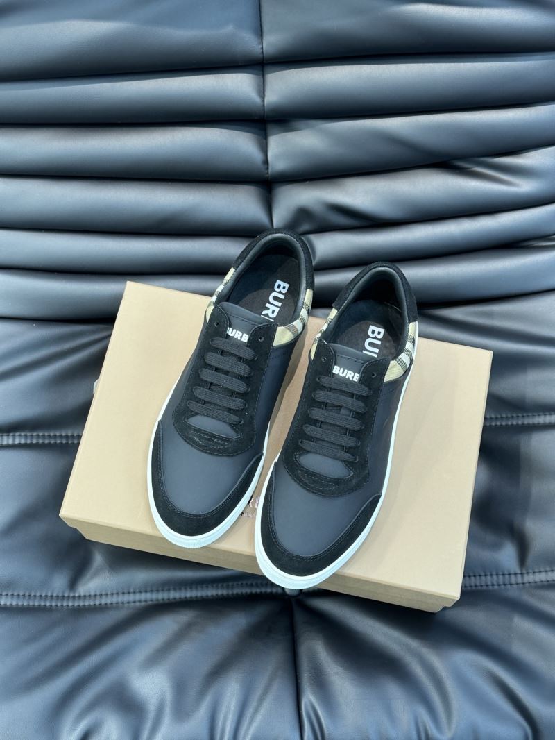 Burberry Low Shoes